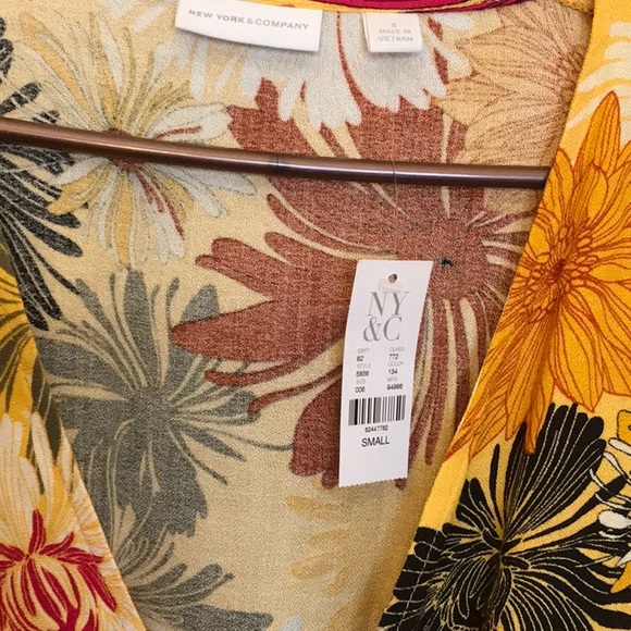 Spring dresss - Picture 3 of 4